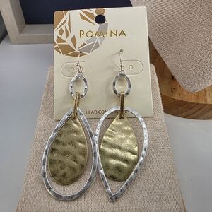 Pomina Gold Filigree Teardrop Earrings (132)
